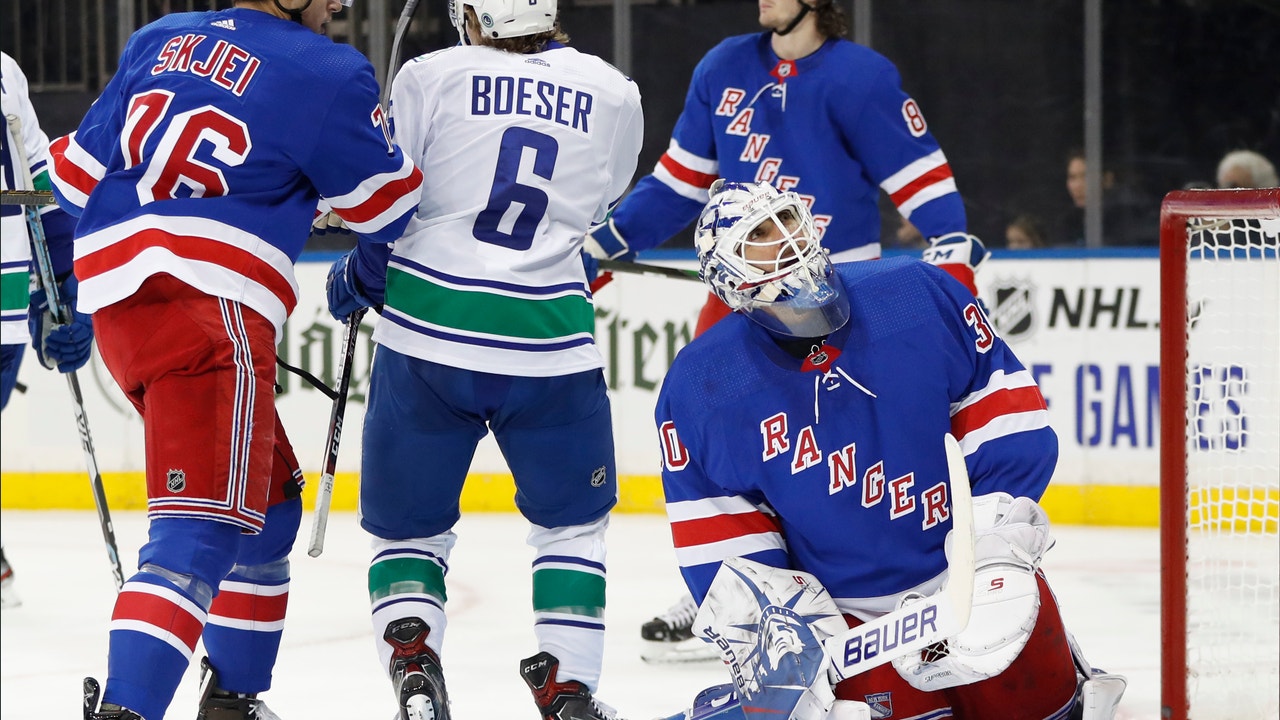 Canucks get off to fast start, hold on to beat Rangers 3-2